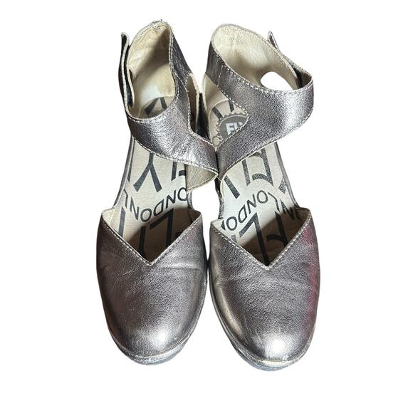Fly London Piat Sandal sz 37 US 6.5 platform Wedge heel silver metallic leather - Picture 12 of 13